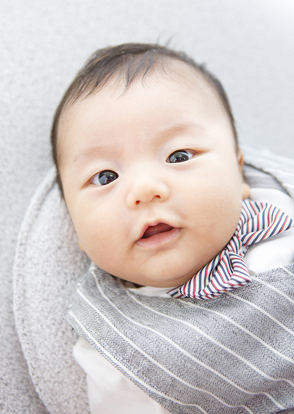 お目目キラキラ 可愛い赤ちゃん お知らせ ブログ 本庄写真館